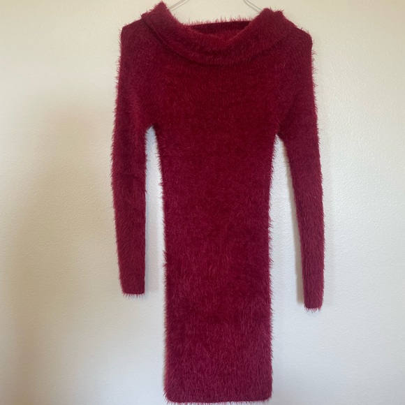 Off Shoulder Sweater Dress - Picture 5 of 7